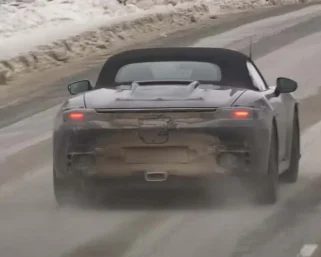 Porsche, Elektrikli Boxster’ı Test Ederken Yakalandı!
