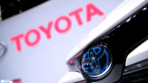Toyota, 211 Bin Aracı Geri çağırdı: Sürüş Sırasında Kapıları Açılabilir
